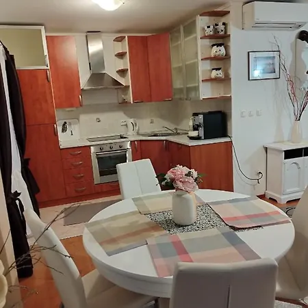 بيت ضيافة Bonaca أوماغ