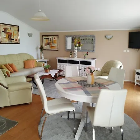 Bonaca 3* أوماغ